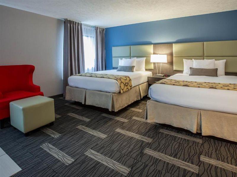 Baymont By Wyndham Traverse City Buitenkant foto