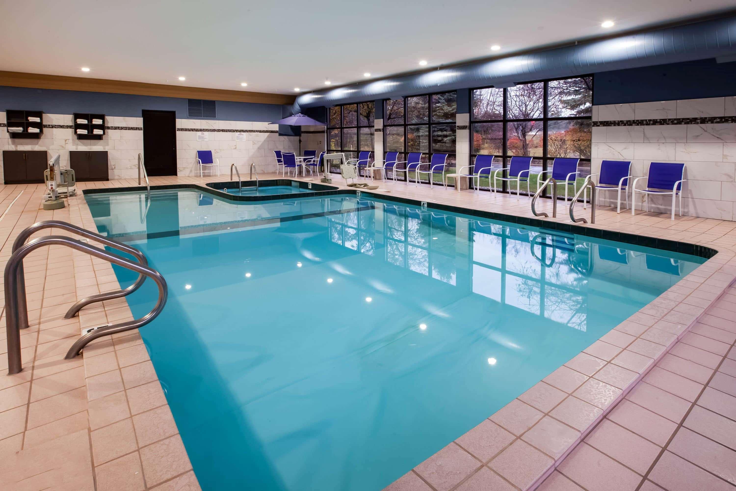 Baymont By Wyndham Traverse City Buitenkant foto
